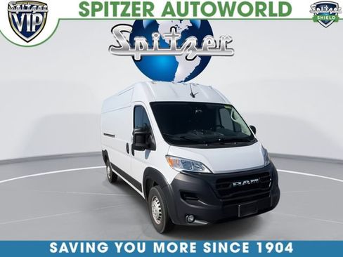 Used 2025 RAM ProMaster 2500 w/ Convenience Group FWD image 4