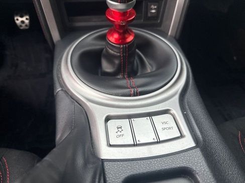 Used 2015 Scion FR-S image 24