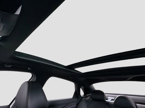 Used 2025 Kia K5 GT image 21