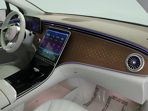 Certified 2023 Mercedes-Benz EQE 350+ SUV image 22