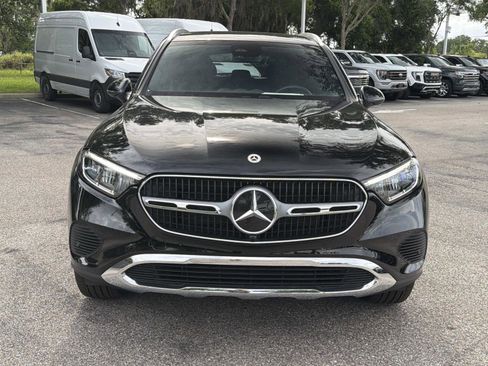 Certified 2025 Mercedes-Benz GLC 300 image 8