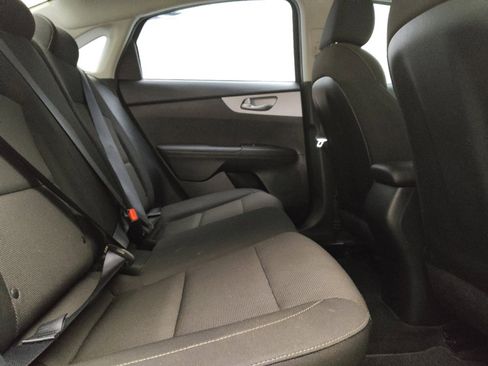 Used 2023 Kia Forte LXS w/ LXS Technology Package FWD image 19
