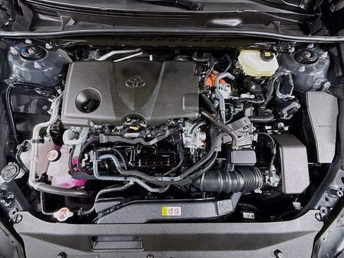 Certified 2025 Toyota Camry SE image 28