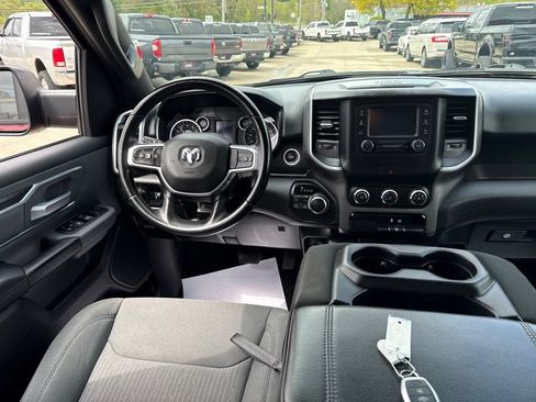 Used 2021 RAM 1500 Big Horn AWD/4WD image 9