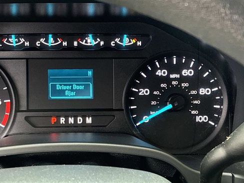 Used 2022 Ford F350 XL w/ Power Equipment Group image 26