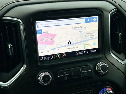 Used 2022 GMC Sierra 2500 AT4 w/ AT4 Premium Plus Package image 18