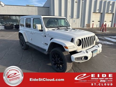 Used 2021 Jeep Wrangler Unlimited Sahara image 1