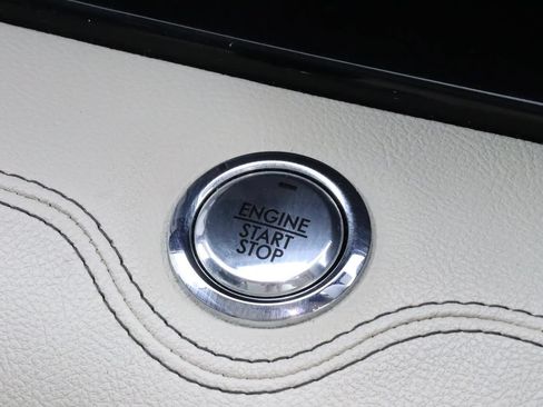 Used 2020 Lincoln Navigator L Reserve w/ Luxury Package AWD/4WD image 23