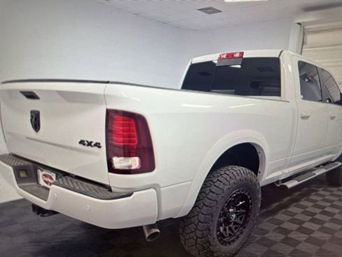 Used 2018 RAM 2500 Laramie w/ Sport Appearance Group AWD/4WD image 7