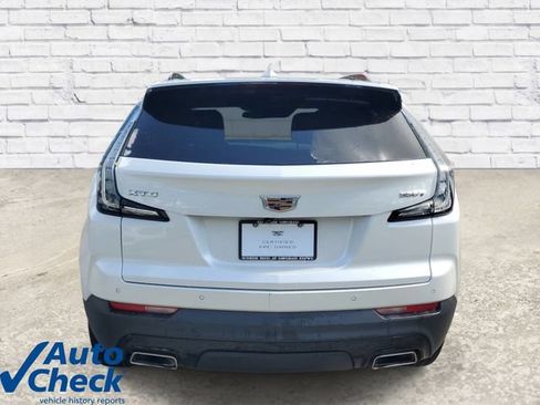 Certified 2023 Cadillac XT4 Sport FWD image 3