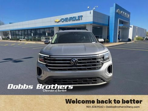 Used 2026 Volkswagen Atlas SE AWD/4WD image 2