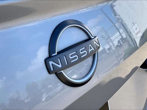 Certified 2024 Nissan Altima 2.5 SL FWD image 10