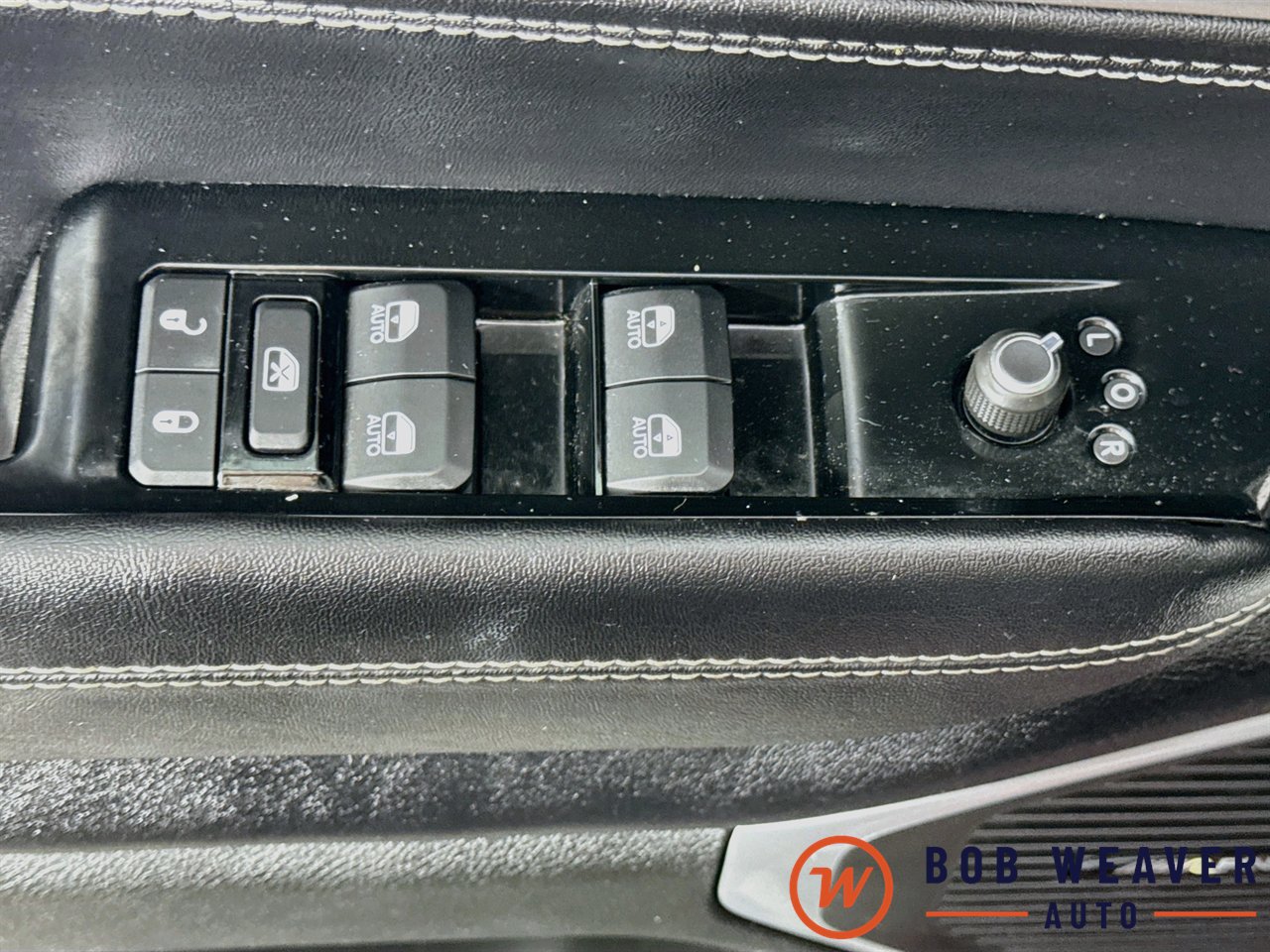 Used 2022 Jeep Wagoneer Series I AWD/4WD image 21