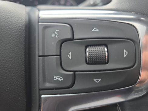 Used 2025 Chevrolet Blazer LT w/ Redline Edition image 24