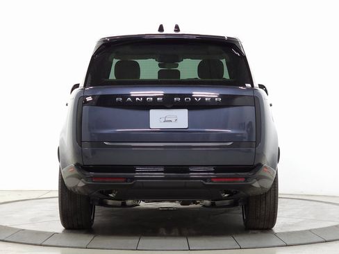 New 2025 Land Rover Range Rover SE image 5
