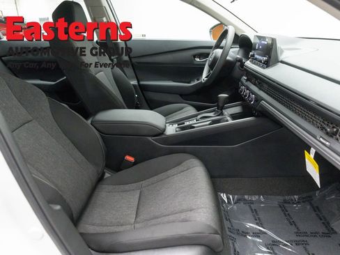 Used 2025 Honda Accord LX image 23