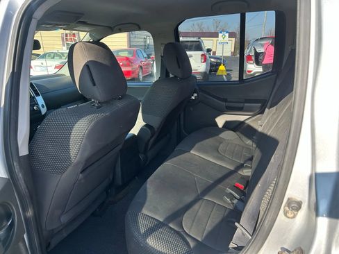 Used 2012 Nissan Xterra PRO-4X image 11