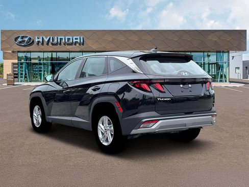 New 2026 Hyundai Tucson SE image 5