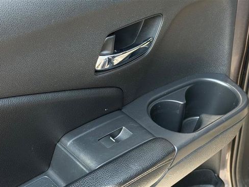 Used 2017 Honda Pilot Touring image 44