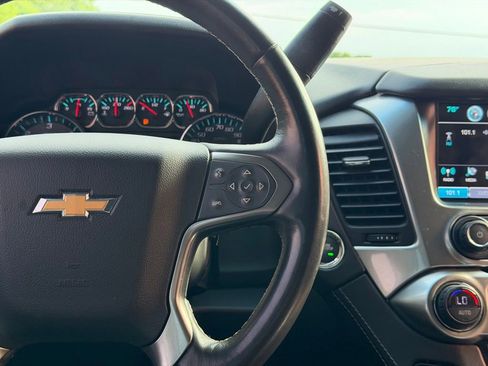 Used 2018 Chevrolet Tahoe Premier AWD/4WD image 23