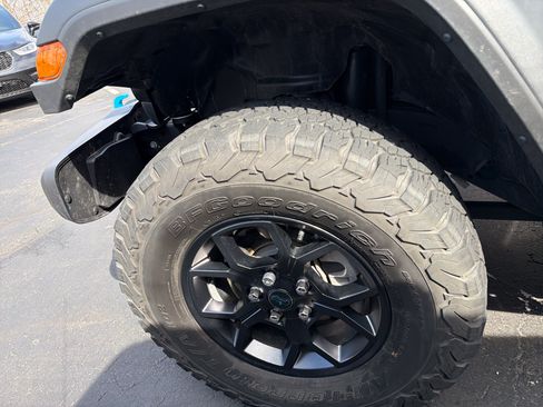 Used 2024 Jeep Wrangler Unlimited Willys 4xe AWD/4WD image 37