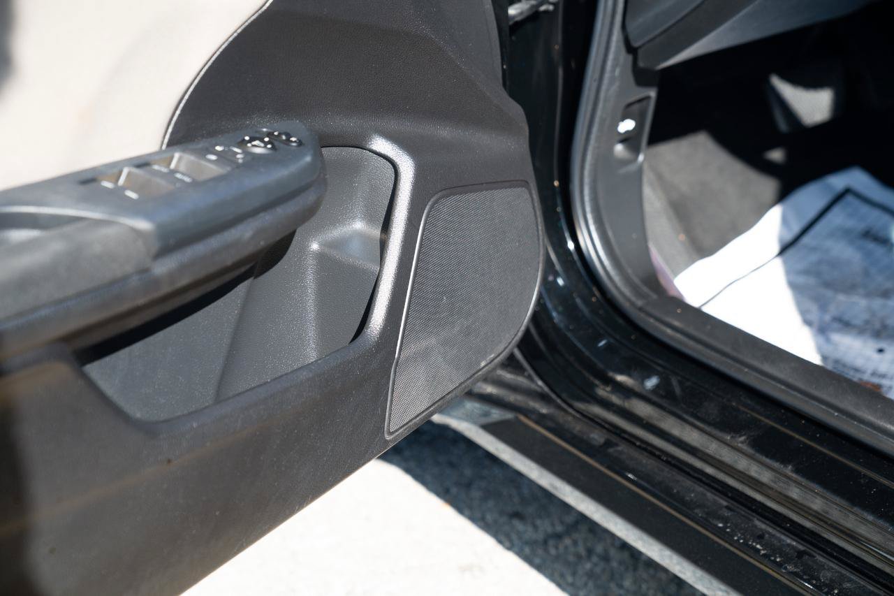 Used 2018 Honda Civic EX image 18