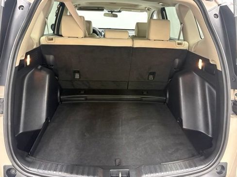 Used 2018 Honda CR-V EX image 9