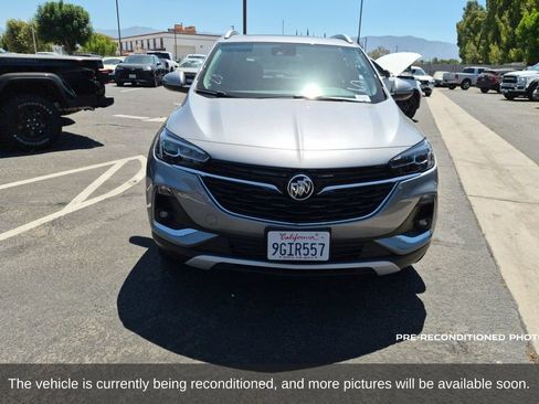 Used 2023 Buick Encore GX Essence w/ Experience Buick Package FWD image 2
