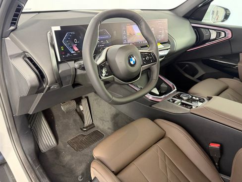 Used 2026 BMW X3 xDrive30i AWD/4WD image 4