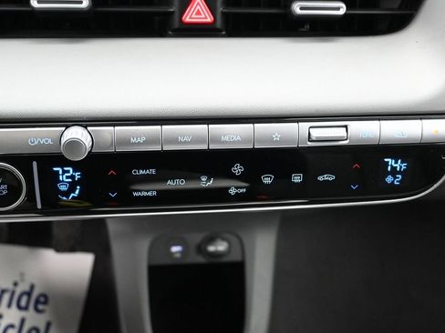 Used 2022 Hyundai Ioniq 5 SE image 27