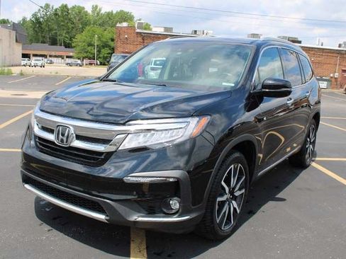 Used 2019 Honda Pilot Elite image 2
