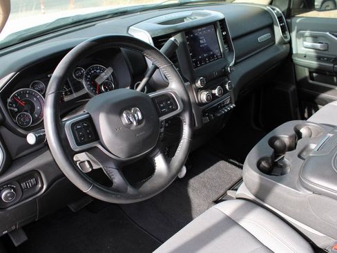 Used 2019 RAM 2500 Big Horn AWD/4WD image 2