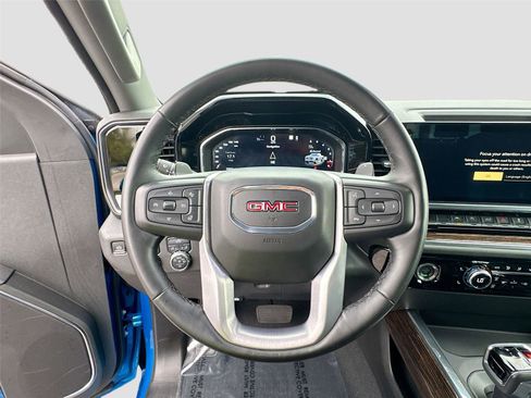 Used 2023 GMC Sierra 1500 Elevation image 11