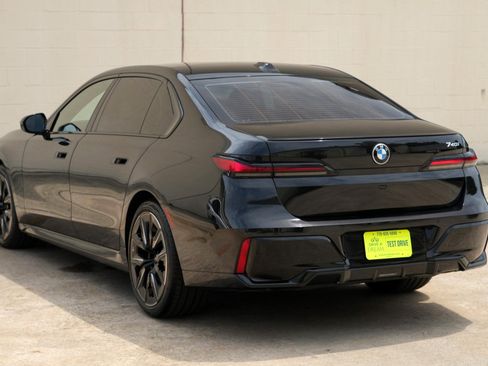 Used 2023 BMW 740i w/ Executive Package RWD image 62