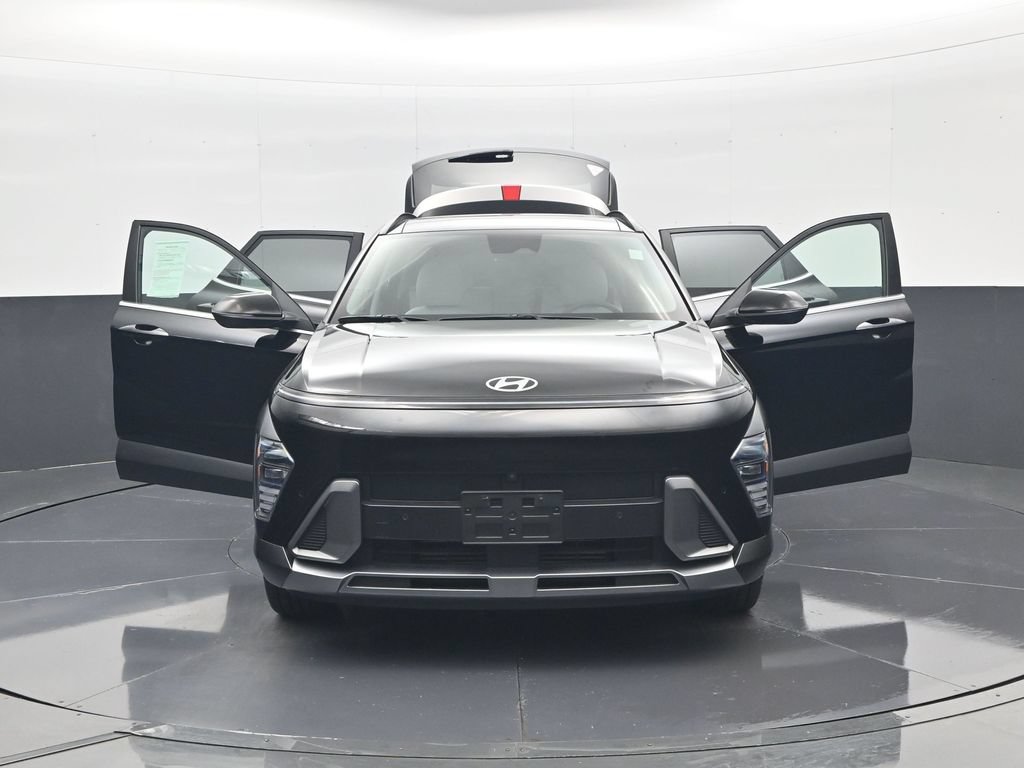 Certified 2024 Hyundai Kona Limited FWD image 32