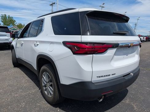 Used 2023 Chevrolet Traverse LT AWD/4WD image 6