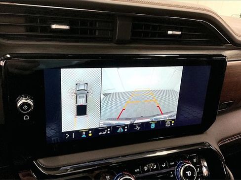 Used 2022 GMC Sierra 1500 AT4 w/ AT4 Premium Package image 27