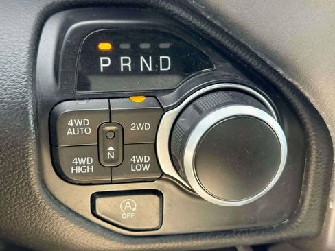 Used 2023 RAM 1500 Big Horn AWD/4WD image 21
