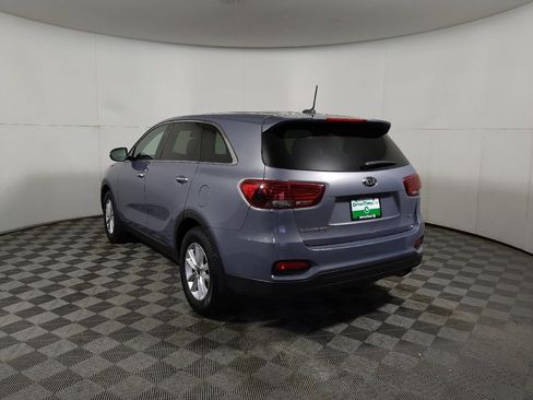Used 2020 Kia Sorento L FWD image 6