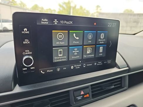 Used 2024 Honda Pilot EX-L image 18