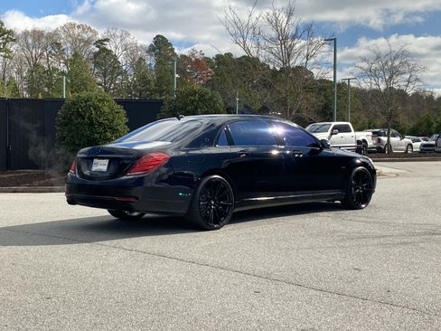 Used 2016 Mercedes-Benz Maybach S 600 image 3