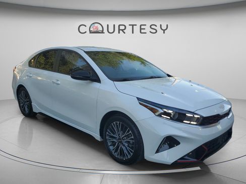 Certified 2024 Kia Forte GT-Line FWD image 5