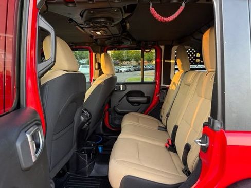 Used 2018 Jeep Wrangler Unlimited Sport S AWD/4WD image 7