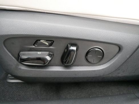 Certified 2024 Lexus RX 350 AWD w/ Convenience Package image 17