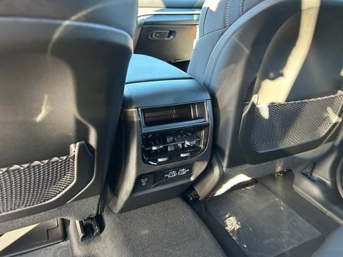 New 2025 Jeep Grand Cherokee 4WD image 15