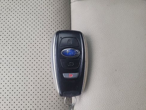 Used 2020 Subaru Ascent Limited w/ Technology Package AWD/4WD image 32