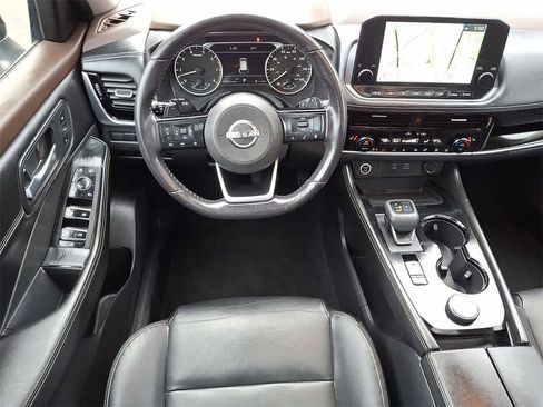 Used 2022 Nissan Rogue SL w/ SL Premium Package image 21