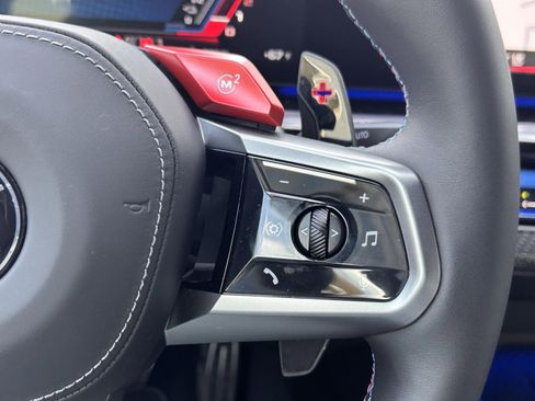 Used 2025 BMW M5 w/ Carbon Package image 13