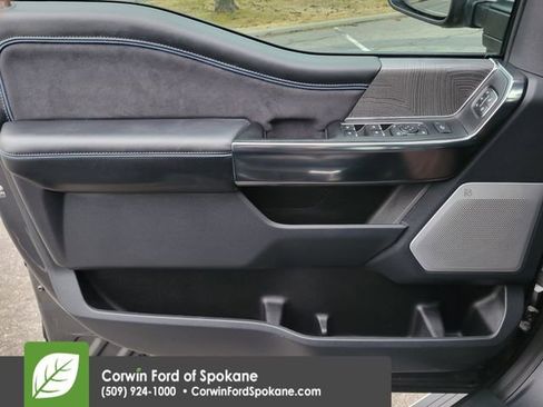 Certified 2025 Ford F450 Platinum image 22