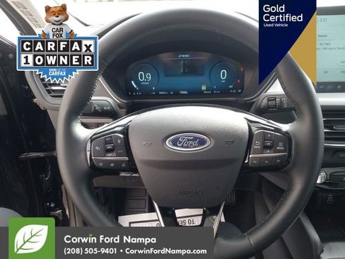 Used 2025 Ford Escape Platinum image 16